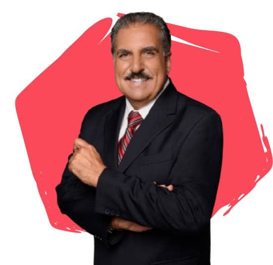 Fernando Fiore, Broadcaster and Sports Journalist, in front of a red hexagon.
